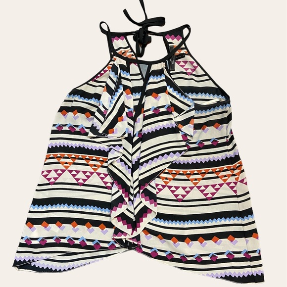 BCBG patterned sleeveless top - Picture 1 of 4